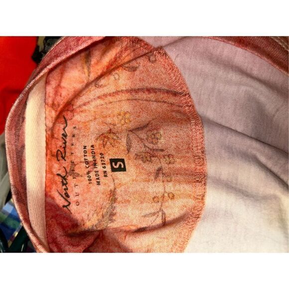 Bling rodeo top size small - Picture 4 of 4